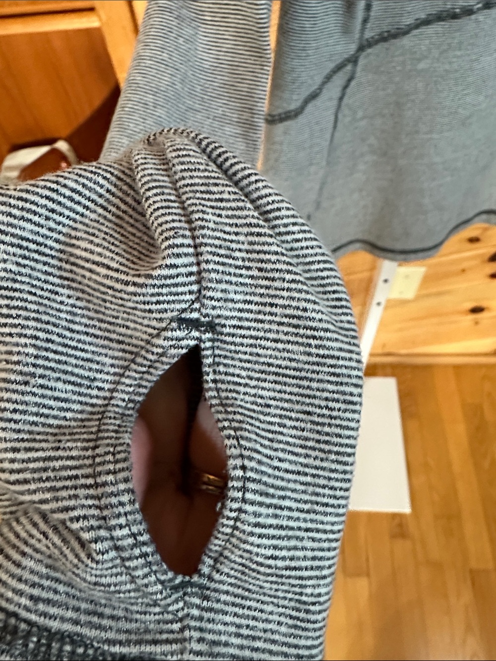 Lucy Long Sleeve Striped Running top with Thumbholes and Mesh Stripe on Back - Picture 5 of 6